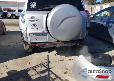 2011 Toyota Rav4 z USA, uszkodzony, nr VIN 2T3BF4DV0BW167008